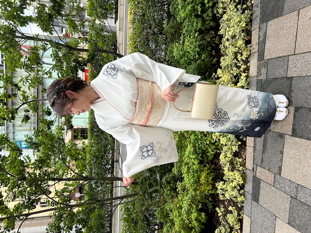 着物レンタルVASARA大阪梅田店♪